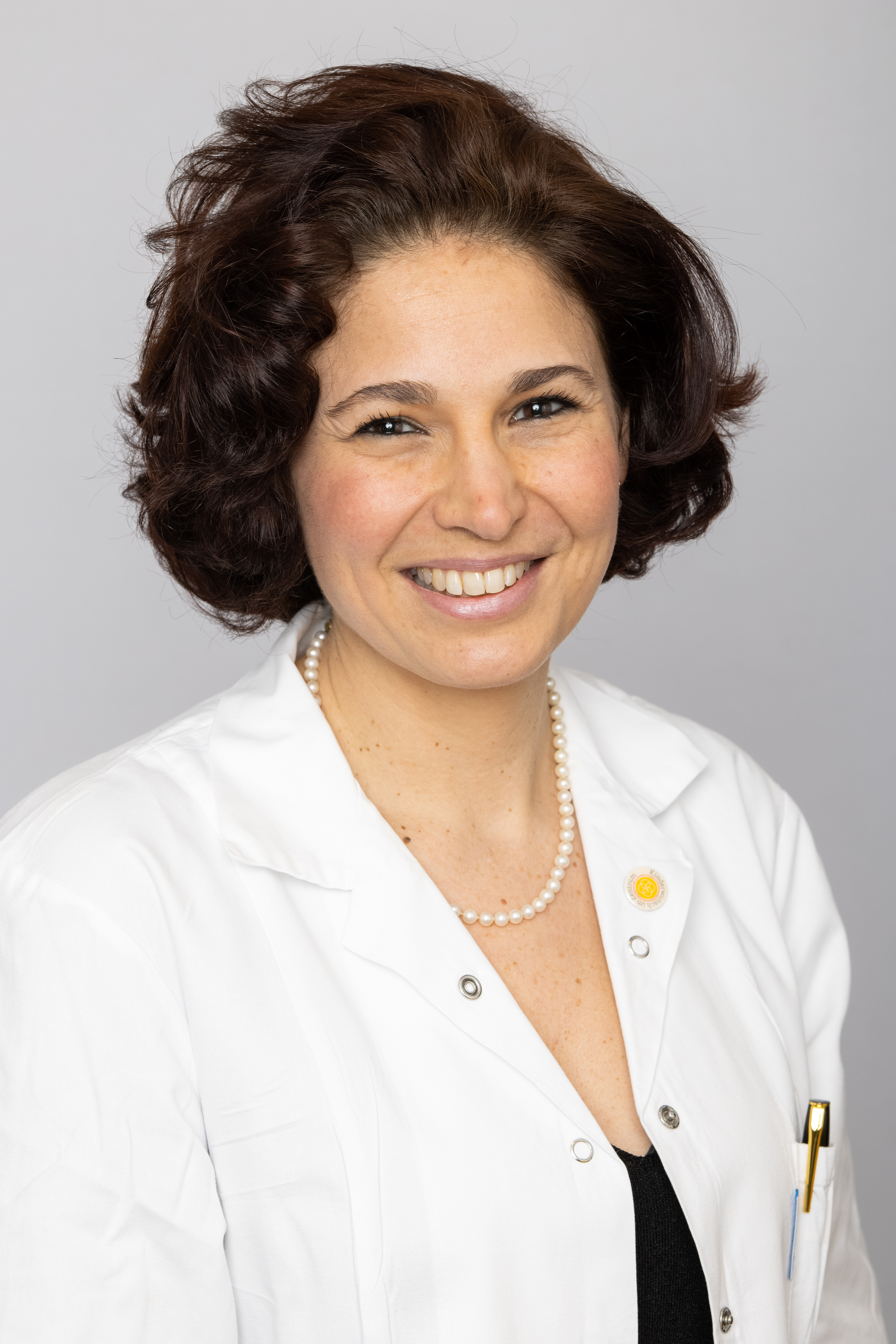 Dr. Kathrin Sator